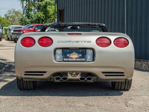 Used 2002 Chevrolet Corvette Convertible w/ Preferred Equipment Group2 image 5
