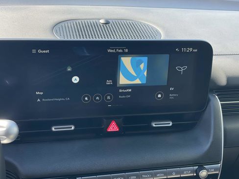 Certified 2025 Hyundai Ioniq 5 SE image 11