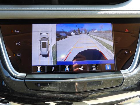 Used 2022 Cadillac XT6 Premium Luxury w/ Technology Package image 44