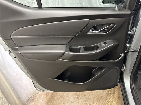 Used 2023 Chevrolet Traverse LT w/ LPO, Floor Liner Package image 24