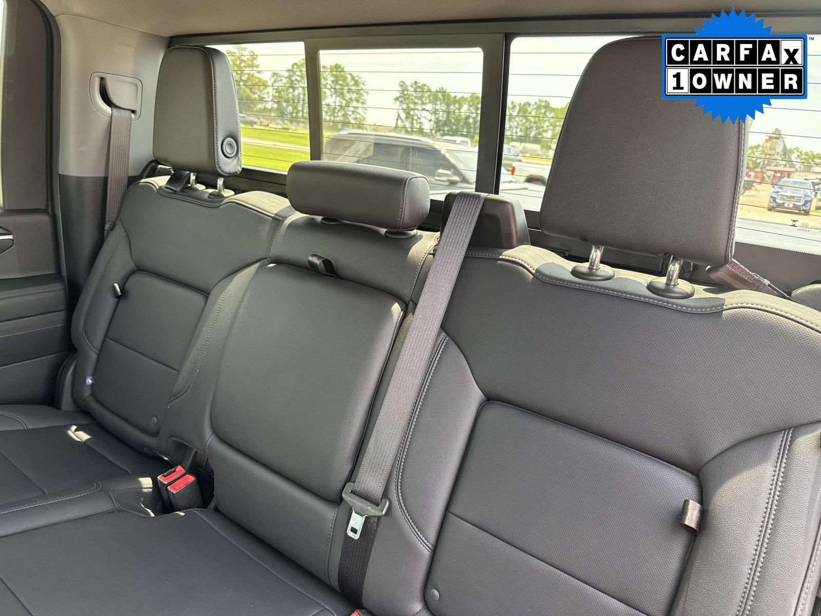 Used 2024 Chevrolet Silverado 2500 LTZ w/ LTZ Premium Package AWD/4WD image 17