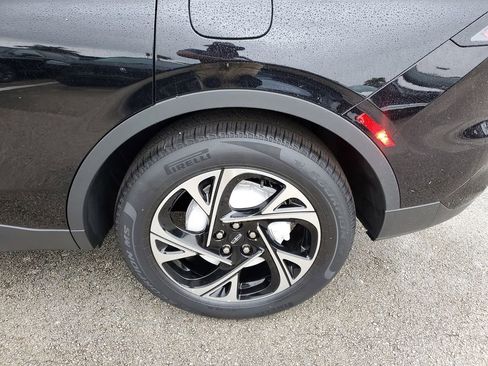 New 2026 Lincoln Nautilus Premier AWD/4WD image 7