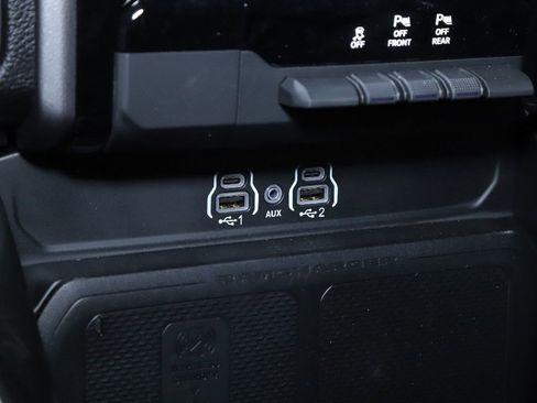 Used 2025 RAM 1500 Big Horn AWD/4WD image 29