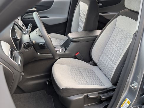 Used 2024 Chevrolet Equinox LS w/ Sport Edition image 16