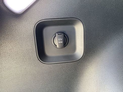 New 2026 Kia Sportage X-Line w/ X-Line Technology Package image 18