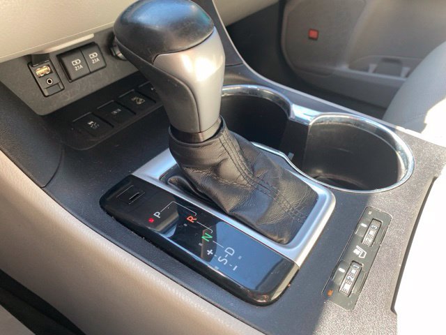 Used 2018 Toyota Highlander Limited w/ Protection Package #3 AWD/4WD image 37