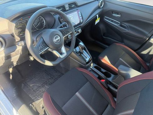 Certified 2025 Nissan Versa SR w/ Trunk Package image 18