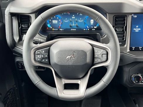 New 2025 Ford Bronco Badlands image 30