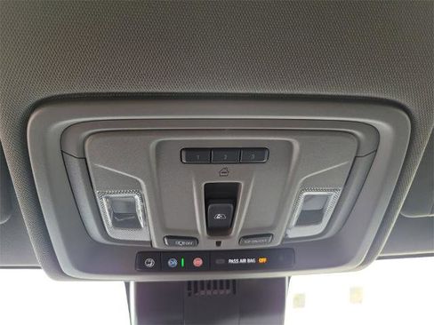 Used 2024 Chevrolet Silverado 1500 LT Trail Boss w/ Convenience Package II image 31