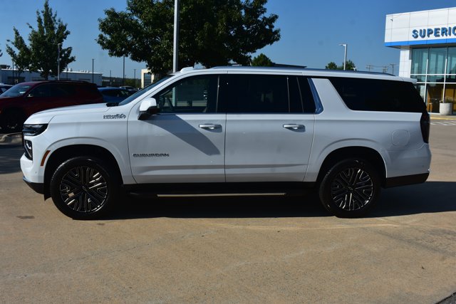 New 2026 Chevrolet Suburban High Country w/ Sun And Tow Package AWD/4WD image 8
