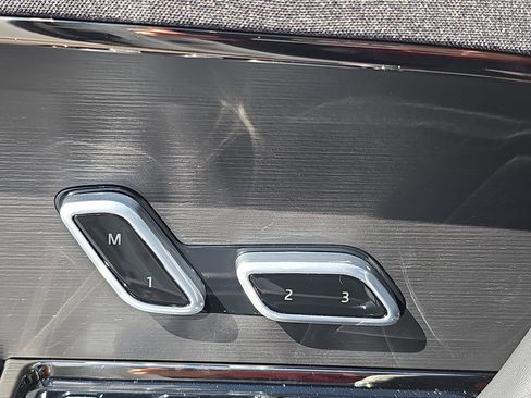 New 2025 Land Rover Range Rover Sport Dynamic SE image 29