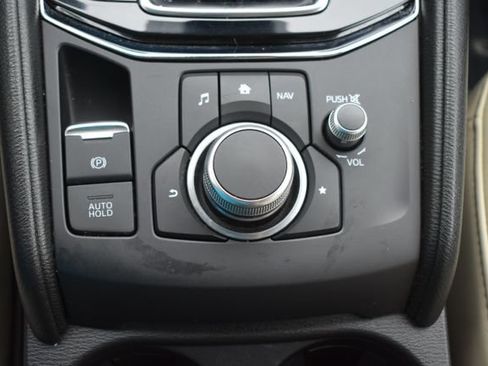 Used 2020 MAZDA CX-5 Touring FWD image 30