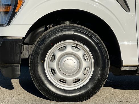 Used 2023 Ford F150 XL image 24