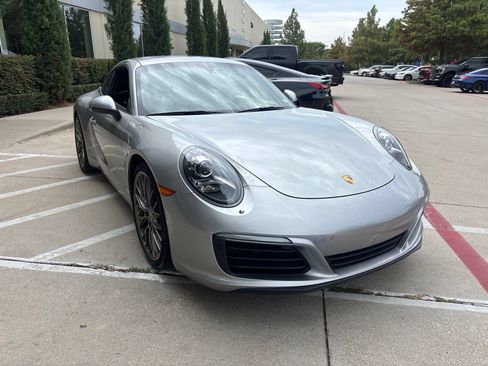 Used 2017 Porsche 911 Carrera S RWD image 4