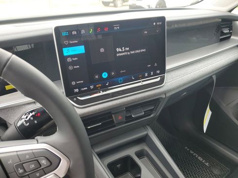 New 2026 Volkswagen Tiguan S FWD image 24