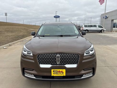 Used 2022 Lincoln Aviator Reserve w/ Equipment Group 201A image 8