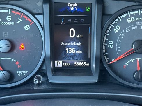 Certified 2022 Toyota Tacoma SR image 22