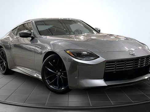 Used 2024 Nissan Z Performance w/ Floor Mat Package RWD image 12