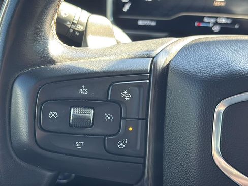 Certified 2022 GMC Sierra 1500 AT4 w/ AT4 Premium Package image 27