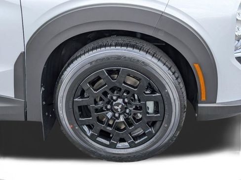 New 2026 Mitsubishi Outlander AWD image 10