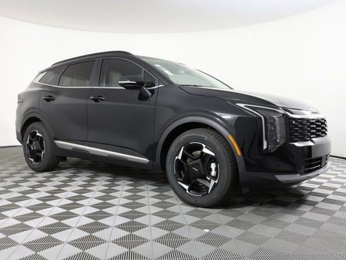 Certified 2026 Kia Sportage EX w/ EX Panorama Roof Package image 3