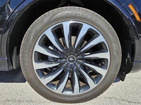 Used 2023 Lincoln Aviator Black Label Grand Touring image 43