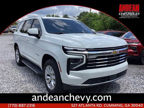 Used 2025 Chevrolet Tahoe LT RWD image 1