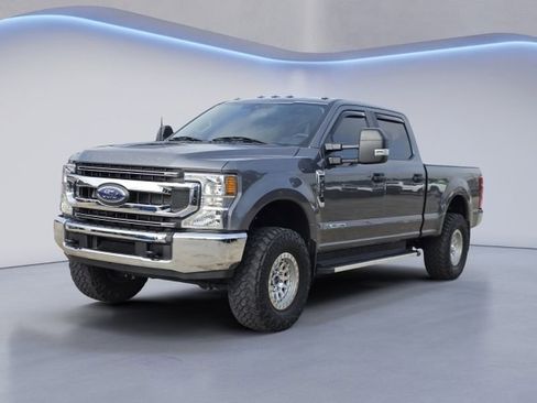 Used 2022 Ford F250 XL w/ STX Appearance Package AWD/4WD image 6