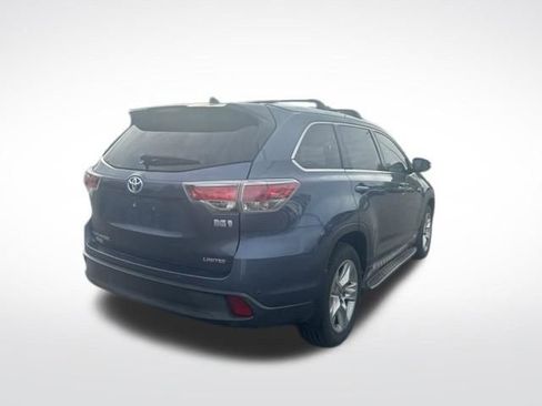 Used 2016 Toyota Highlander Limited w/ Driver Technology Package AWD/4WD image 5