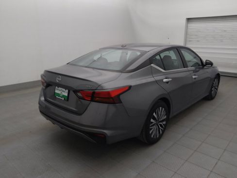 Used 2023 Nissan Altima 2.5 SV image 9