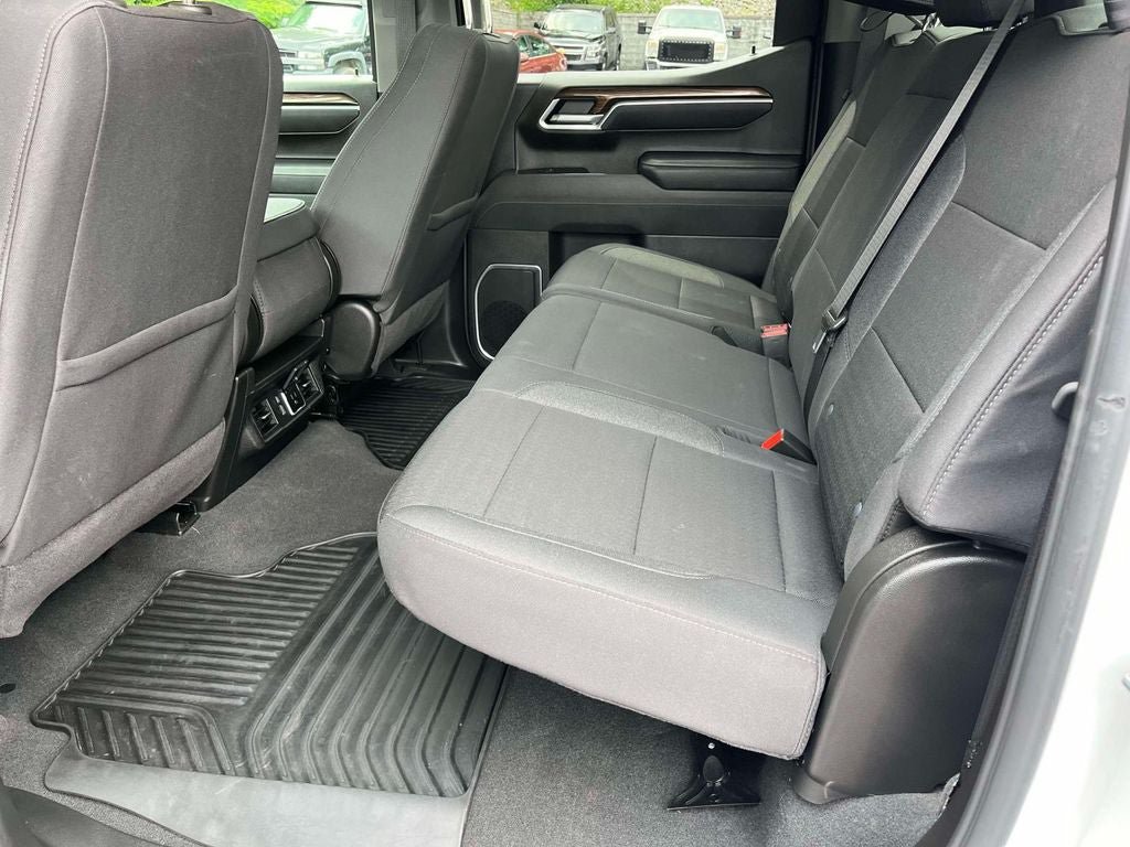 Used 2026 Chevrolet Silverado 1500 RST AWD/4WD image 17