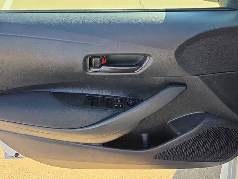 Used 2025 Toyota Corolla LE FWD image 19