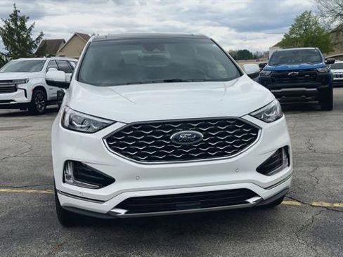 Used 2020 Ford Edge Titanium w/ Equipment Group 301A AWD/4WD image 3