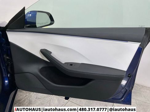 Used 2025 Tesla Model 3 Long Range image 36