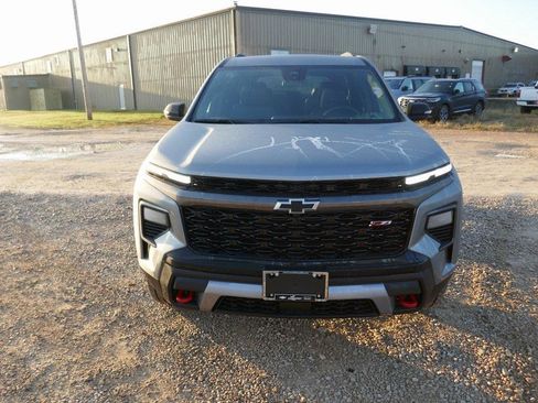 New 2026 Chevrolet Traverse Z71 image 7