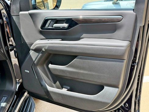 Certified 2026 Chevrolet Tahoe Premier w/ Sun And Tow Package RWD image 22