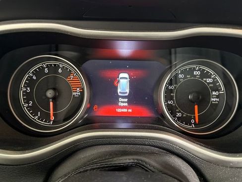 Used 2016 Jeep Cherokee Trailhawk w/ Leather Interior Group image 20