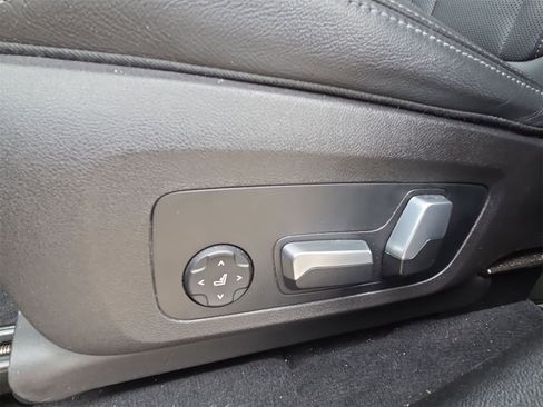 Used 2022 BMW X3 sDrive30i w/ Convenience Package image 17