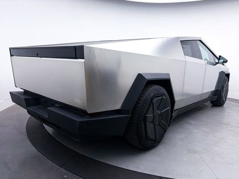 Used 2024 Tesla Cybertruck Cyberbeast image 16