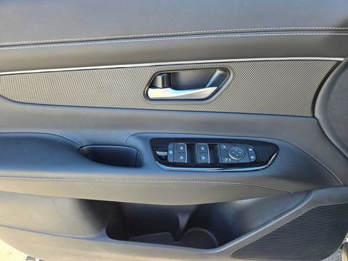 Used 2025 Nissan Murano SV image 23