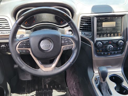 Used 2016 Jeep Grand Cherokee Overland RWD image 26