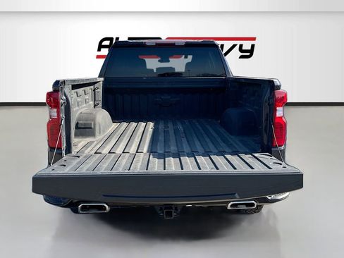 Used 2023 Chevrolet Silverado 1500 Custom Trail Boss image 23