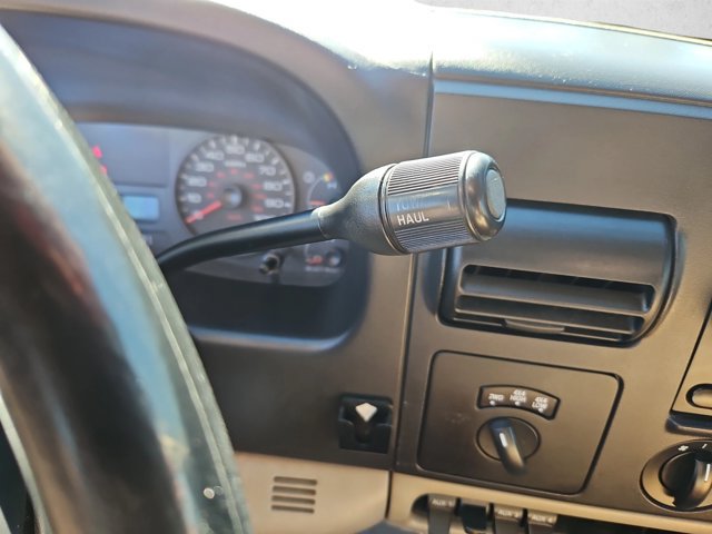 Used 2005 Ford F250 XLT AWD/4WD image 12