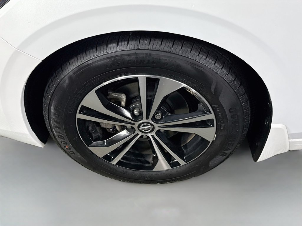Used 2022 Nissan Sentra SV FWD image 31