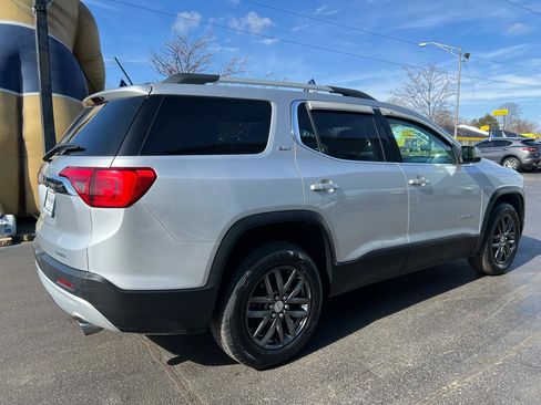 Used 2017 GMC Acadia SLT image 6