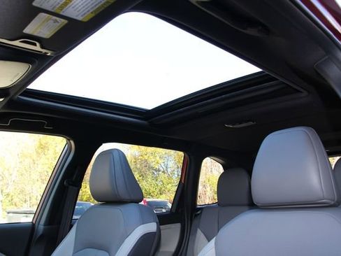 Used 2025 Subaru Forester Limited image 16