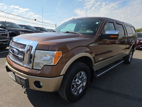 Used 2012 Ford F150 Lariat w/ Lariat Chrome Pkg image 2