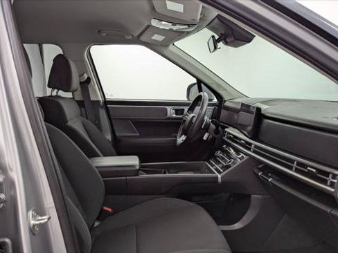 Used 2024 Hyundai Santa Fe SE FWD image 23