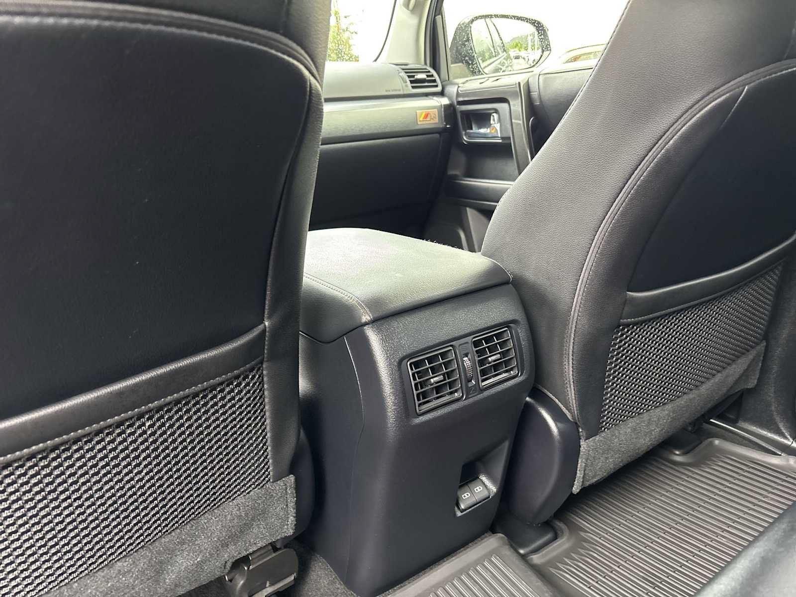 Used 2023 Toyota 4Runner 40th Anniversary SE AWD/4WD image 22