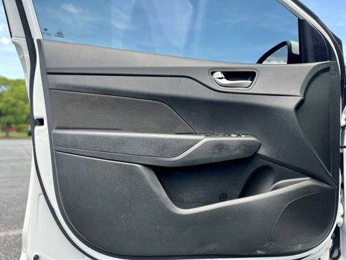 Used 2021 Hyundai Accent SE image 14